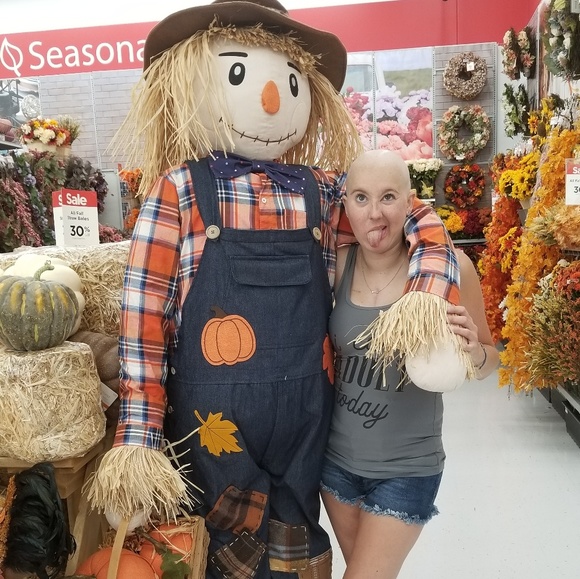 Meet your Posher, Devoney - Picture 3 of 3